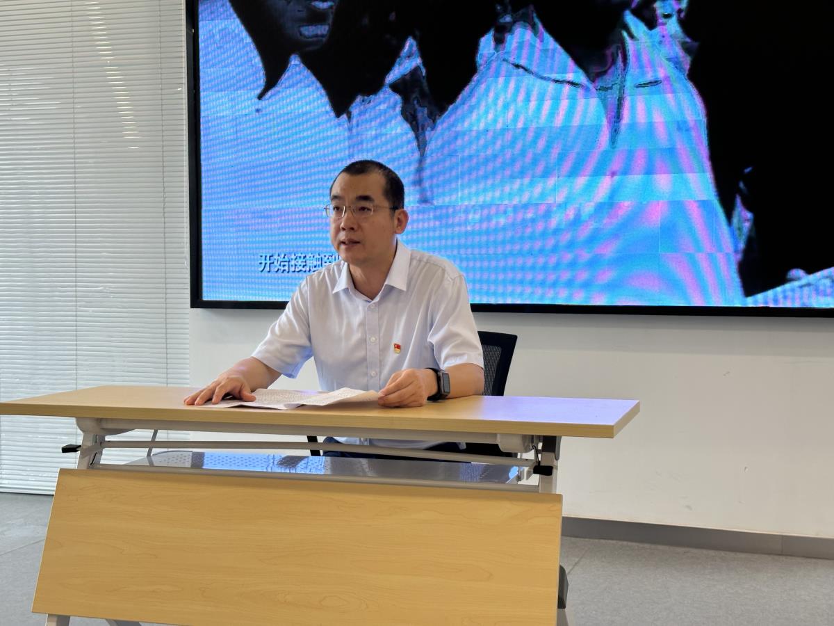 5e34e2e318e7a2d157c261a3479c577.jpg 5e34e2e318e7a2d157c261a3479c577.jpg